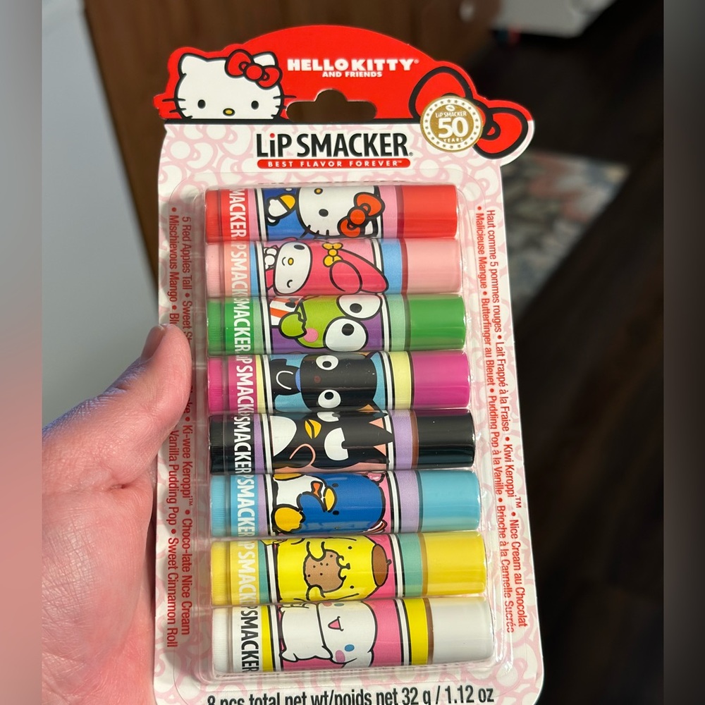 NIP Hello Kitty Lip Smacker set of 8
